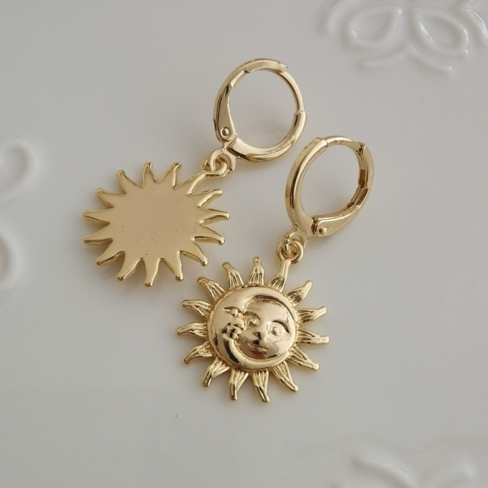 14K Gold Sun & Moon Huggie Hoop Earrings